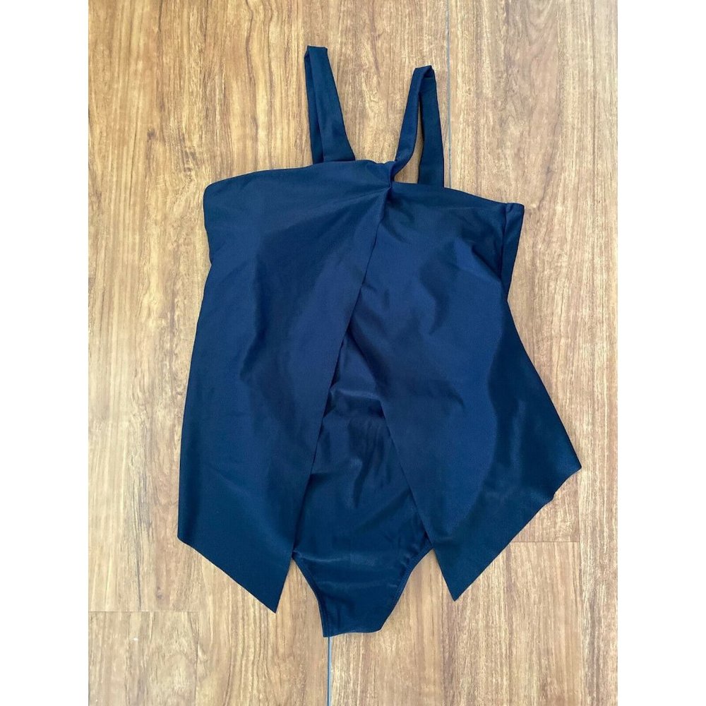 Vintage Swim Suit Womens One Piece Black Bathing Suit Tag says 2XL Fit L Modest